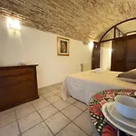 Cinque Teste Feriehus Cagliari